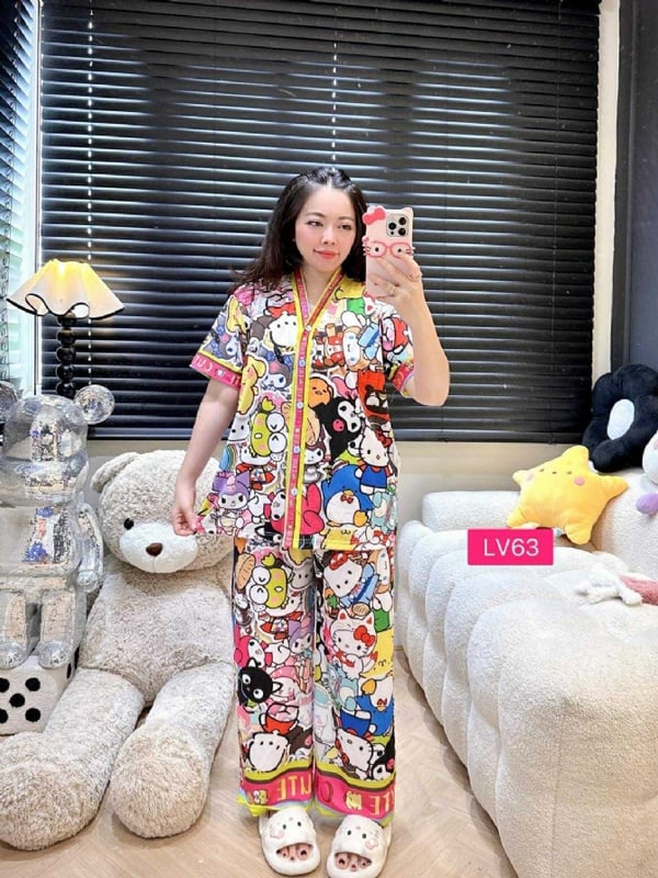 Sanrio V Neck Long Pant (Bust 120cm)