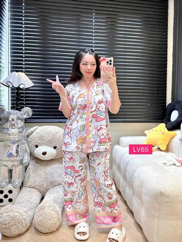 Kitty Chrismas V Neck Long Pant (Bust 120cm)