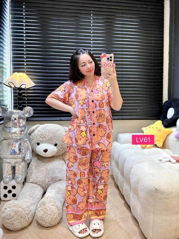 Capybara V Neck Long Pant (Bust 120cm)