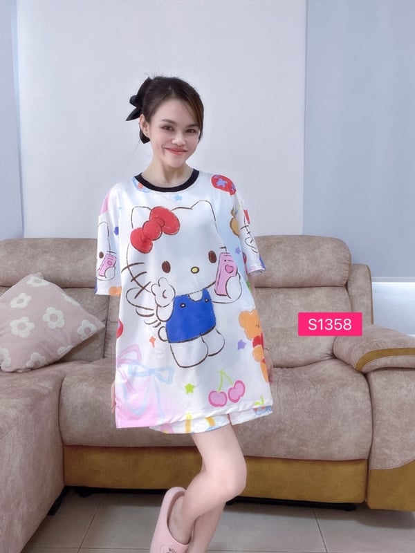 Kitty cute (size bust 120cm & bust 130cm)