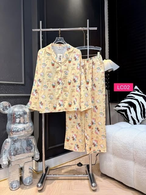 KITTY YELLOW SET LONG PANT LONG SLEEVER (BUST 130CM)