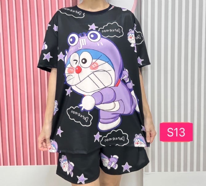 Doraemon black  (free size,bust 120cm)