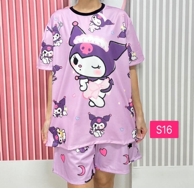 Kuromi kiss  (free size,bust 120cm)