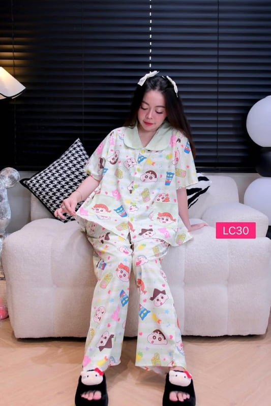 SHIN CHAN GREEN COLLAR LONG PANT SET (FREE SIZE BUST 120CM)
