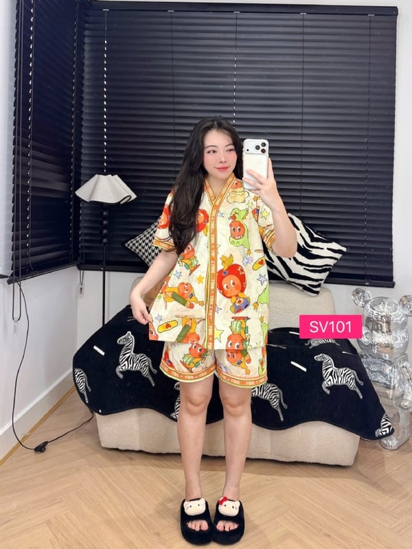 Stwinkel appel v neck set (free size)