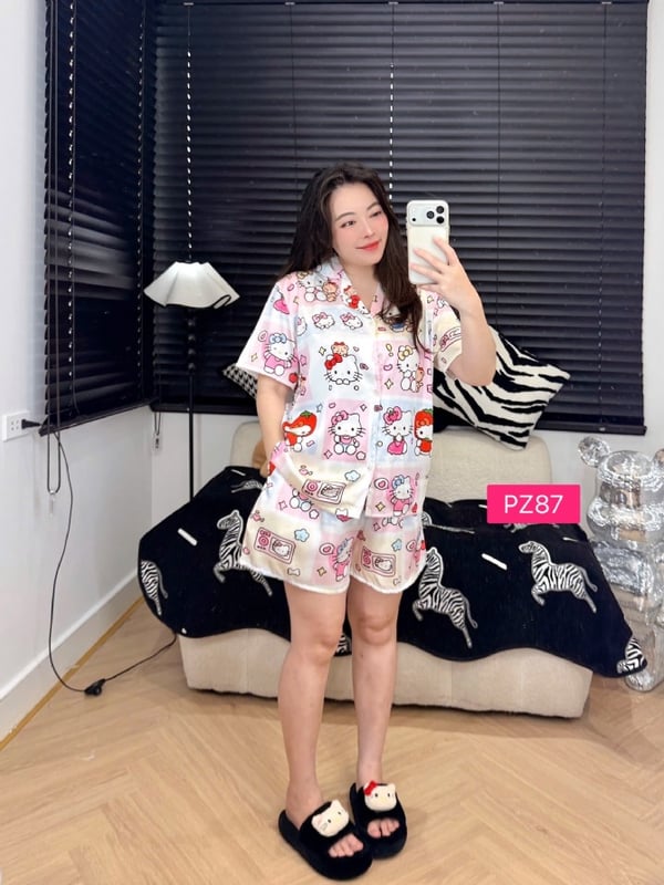 Kitty pizama set short pant (free size)