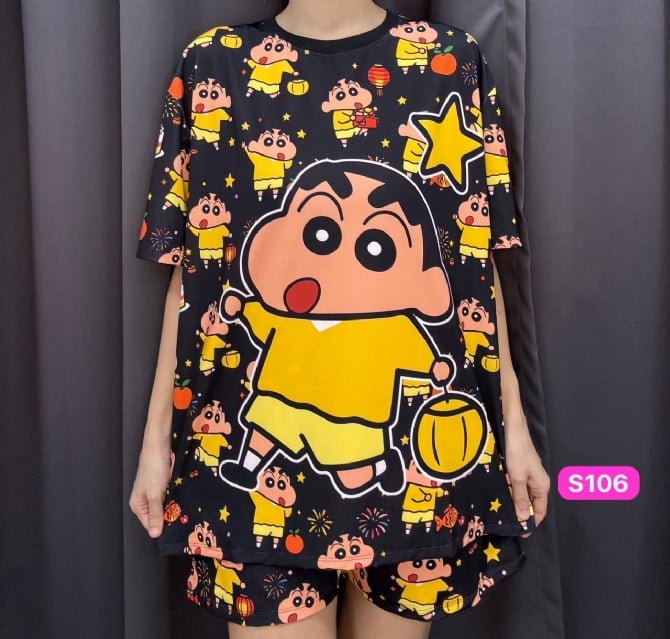 Shin Chan black free size (bust 120cm)
