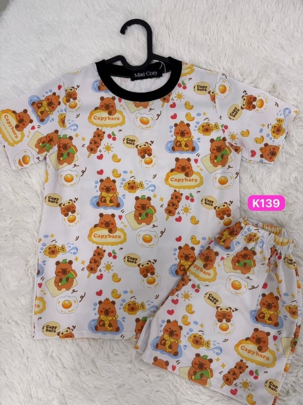 Capybara kids size 5-8yrs & 9-12yrs old