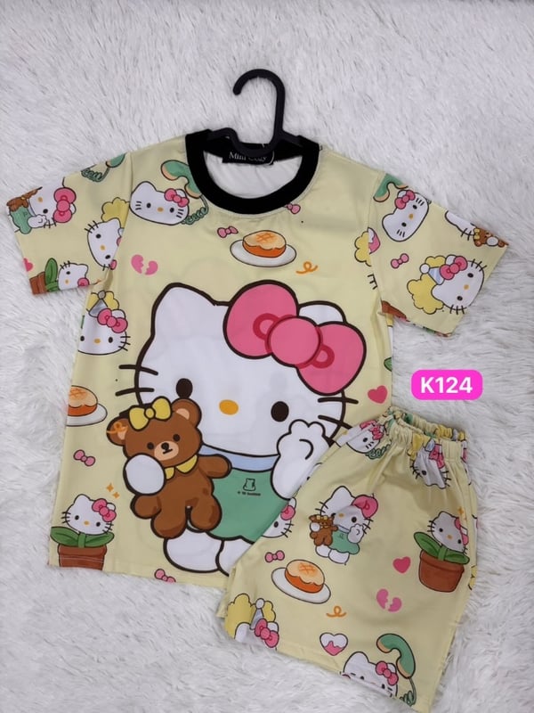 Kitty kids set size 5-8yrs & 9-12yrs