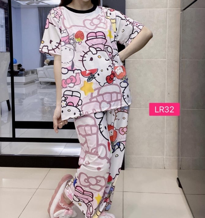 KITTY LIGHT PINK (SIZE BUST 100CM AND BUST 110CM)